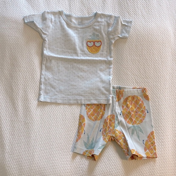 Toddler Girl PJs Size 2T - Picture 2 of 5